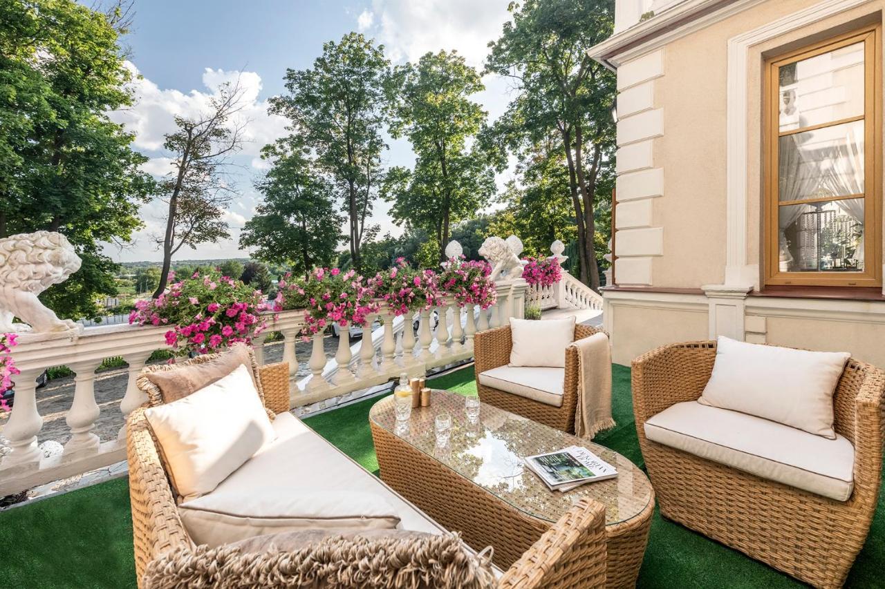 Palac Tarnowskich Hotel & Restauracja & Spa Ostrowiec Świętokrzyski Εξωτερικό φωτογραφία