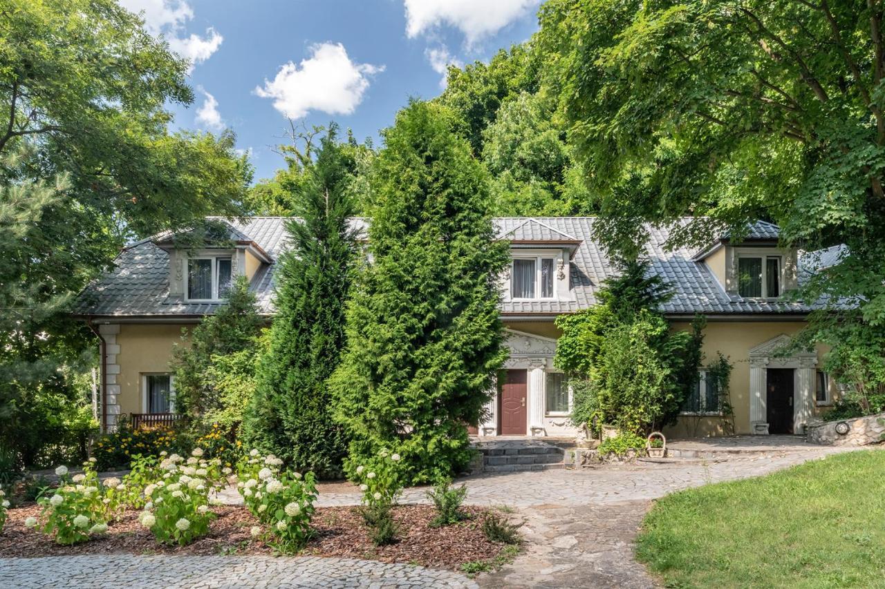 Palac Tarnowskich Hotel & Restauracja & Spa Ostrowiec Świętokrzyski Εξωτερικό φωτογραφία