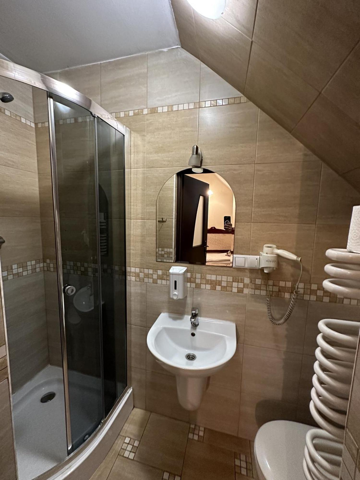 Palac Tarnowskich Hotel & Restauracja & Spa Ostrowiec Świętokrzyski Εξωτερικό φωτογραφία